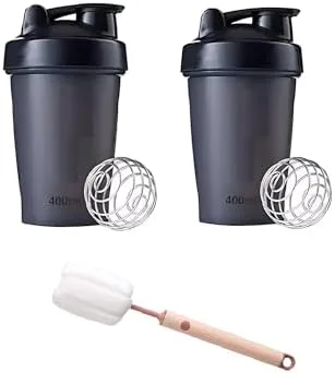 Manual smoothie shakers